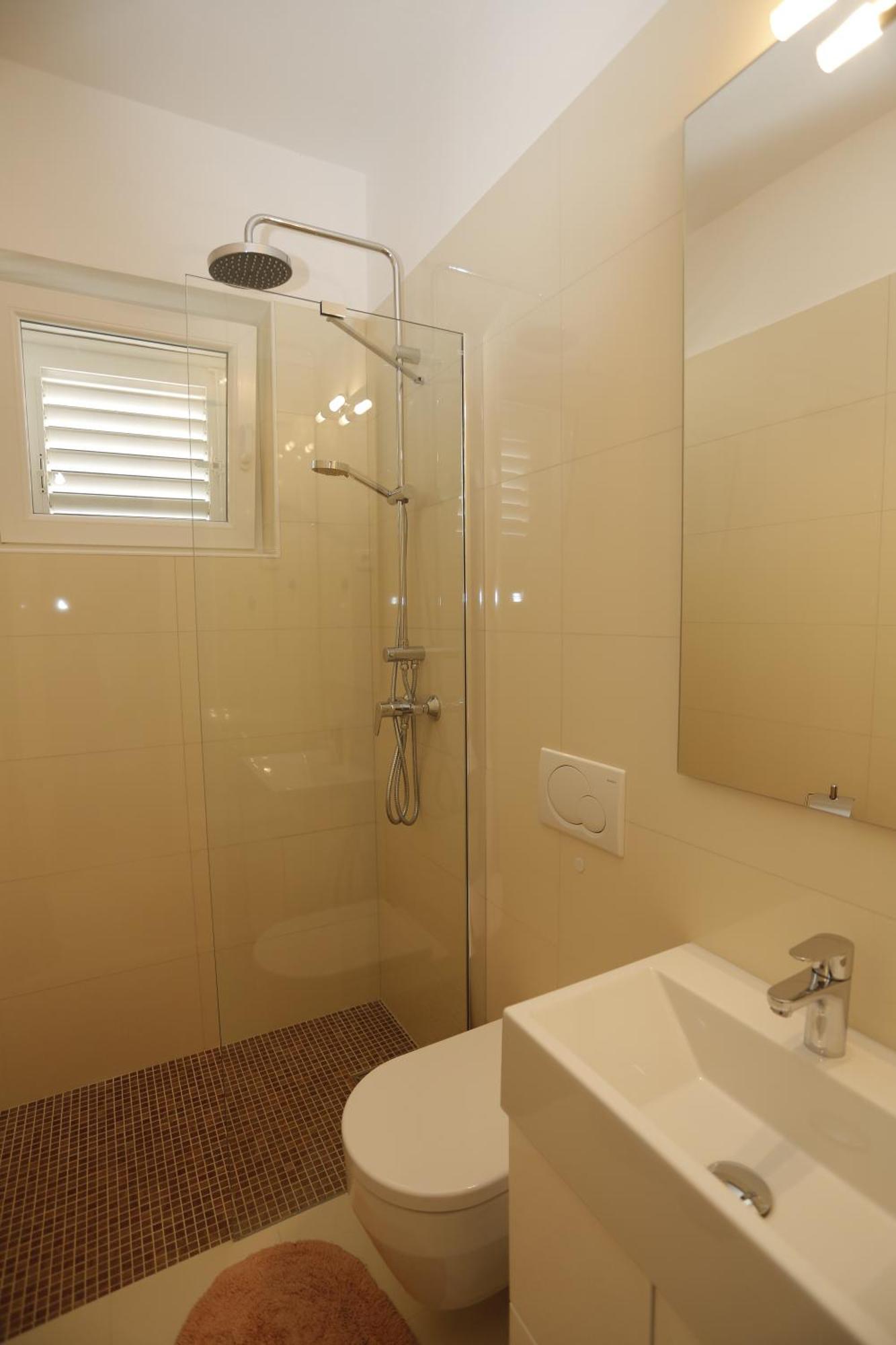 Apartments Marino Supetar Bilik gambar