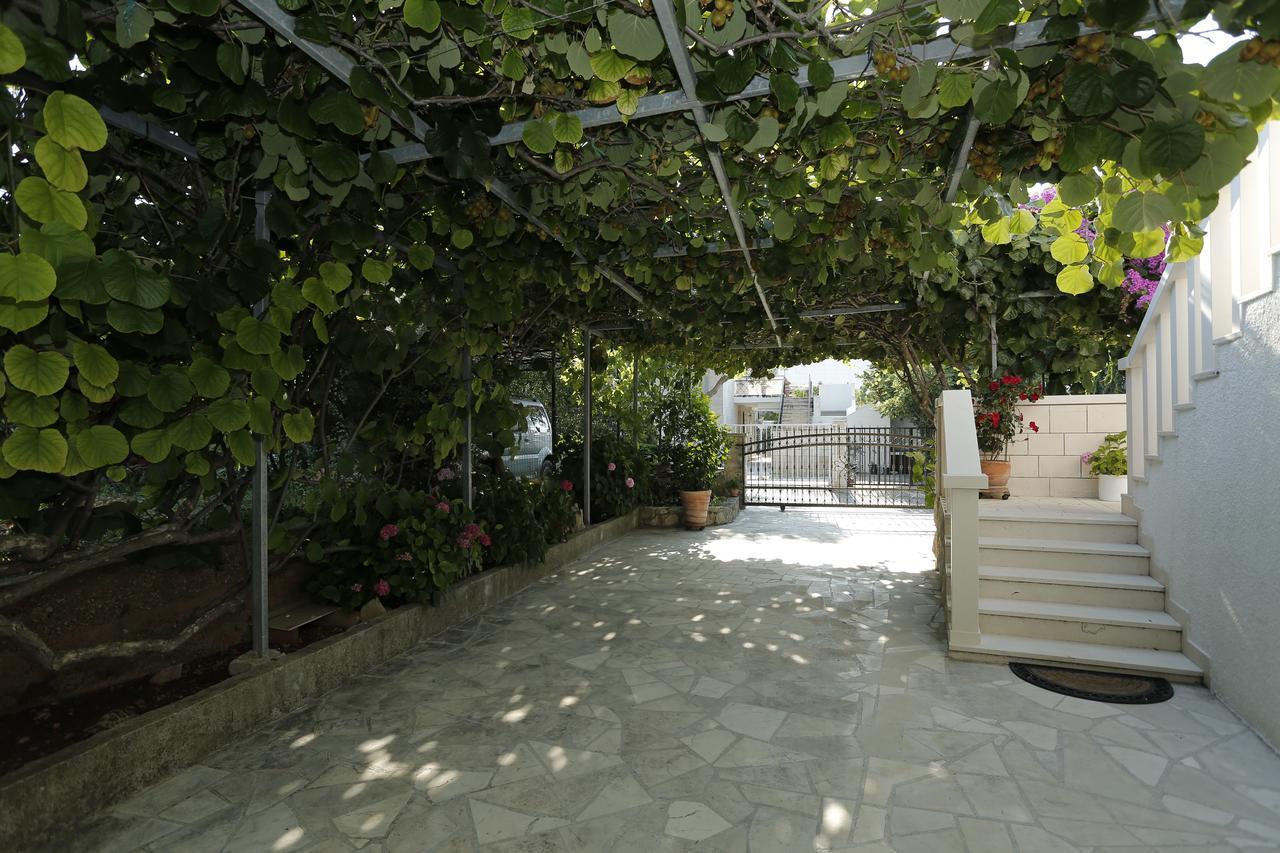 Apartments Marino Supetar Luaran gambar