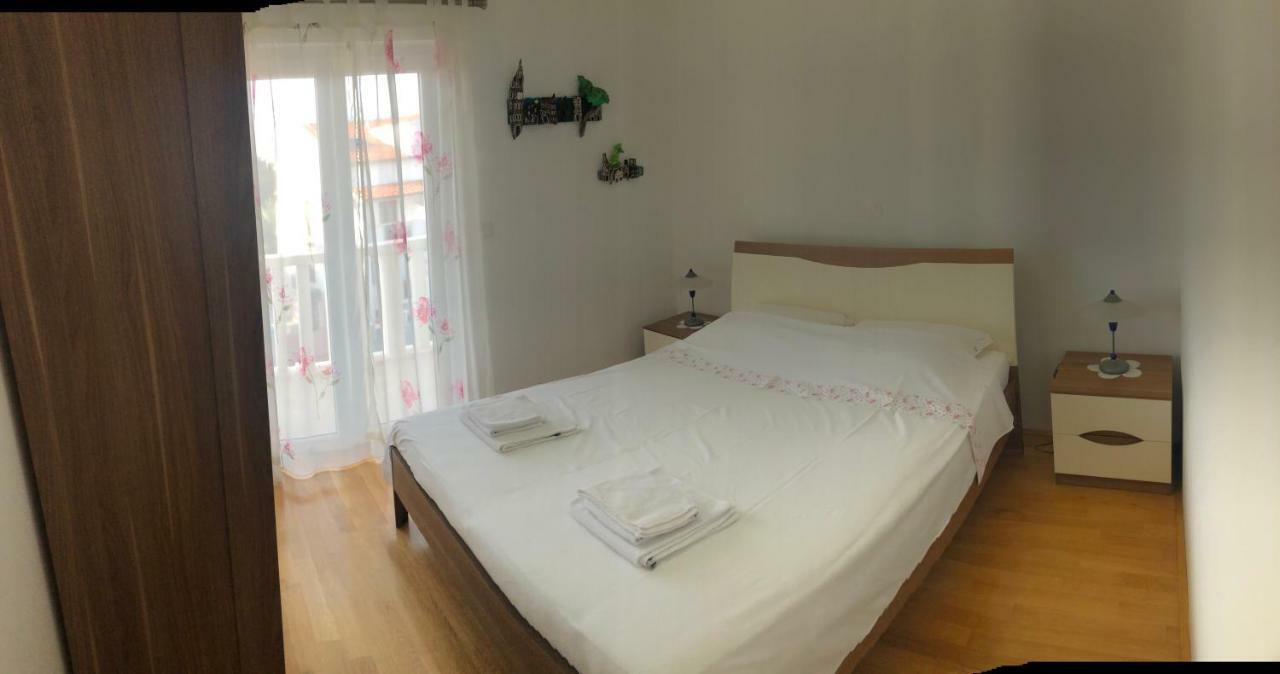 Apartments Marino Supetar Luaran gambar