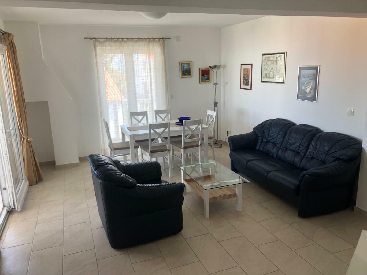 Apartments Marino Supetar Luaran gambar